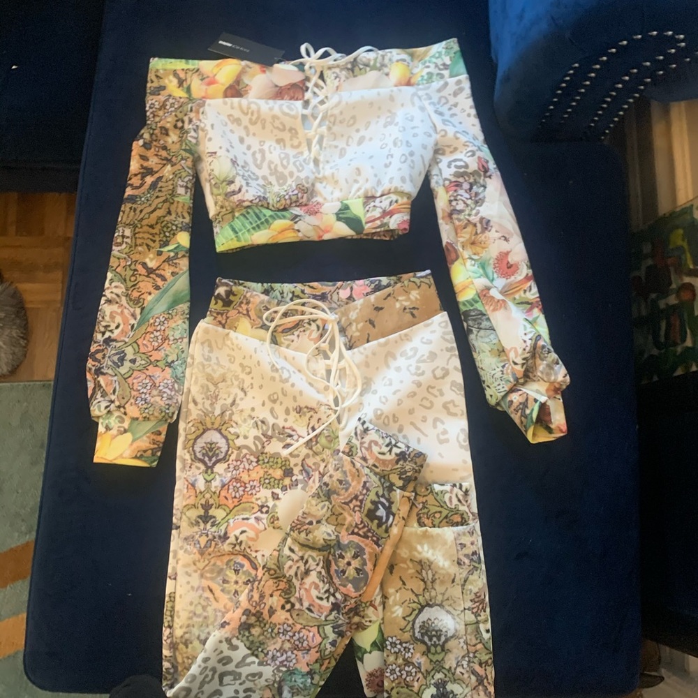 XS White/Combo Printed Pant Set